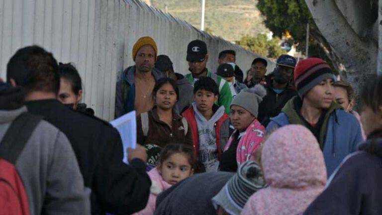 Biden can ease border pressure by making legal migration easier