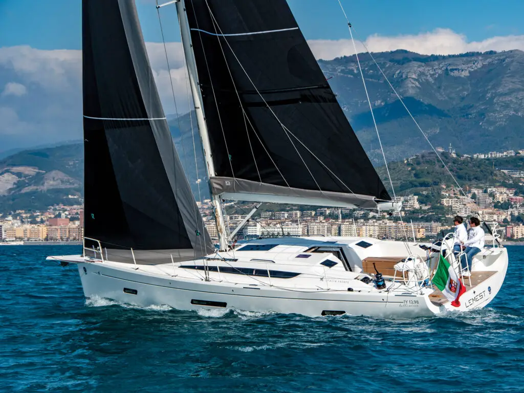 Italia Yachts 12.98 is now part of the fleet