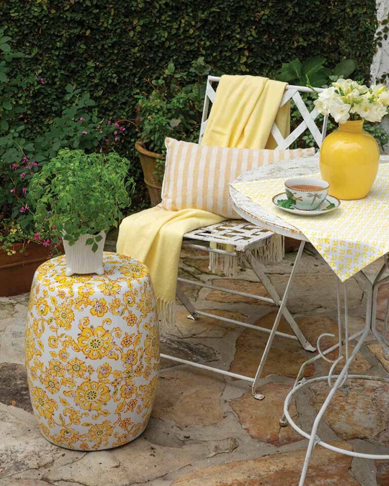 Market Finds for a Fresh Spring Look in Your Cottage!