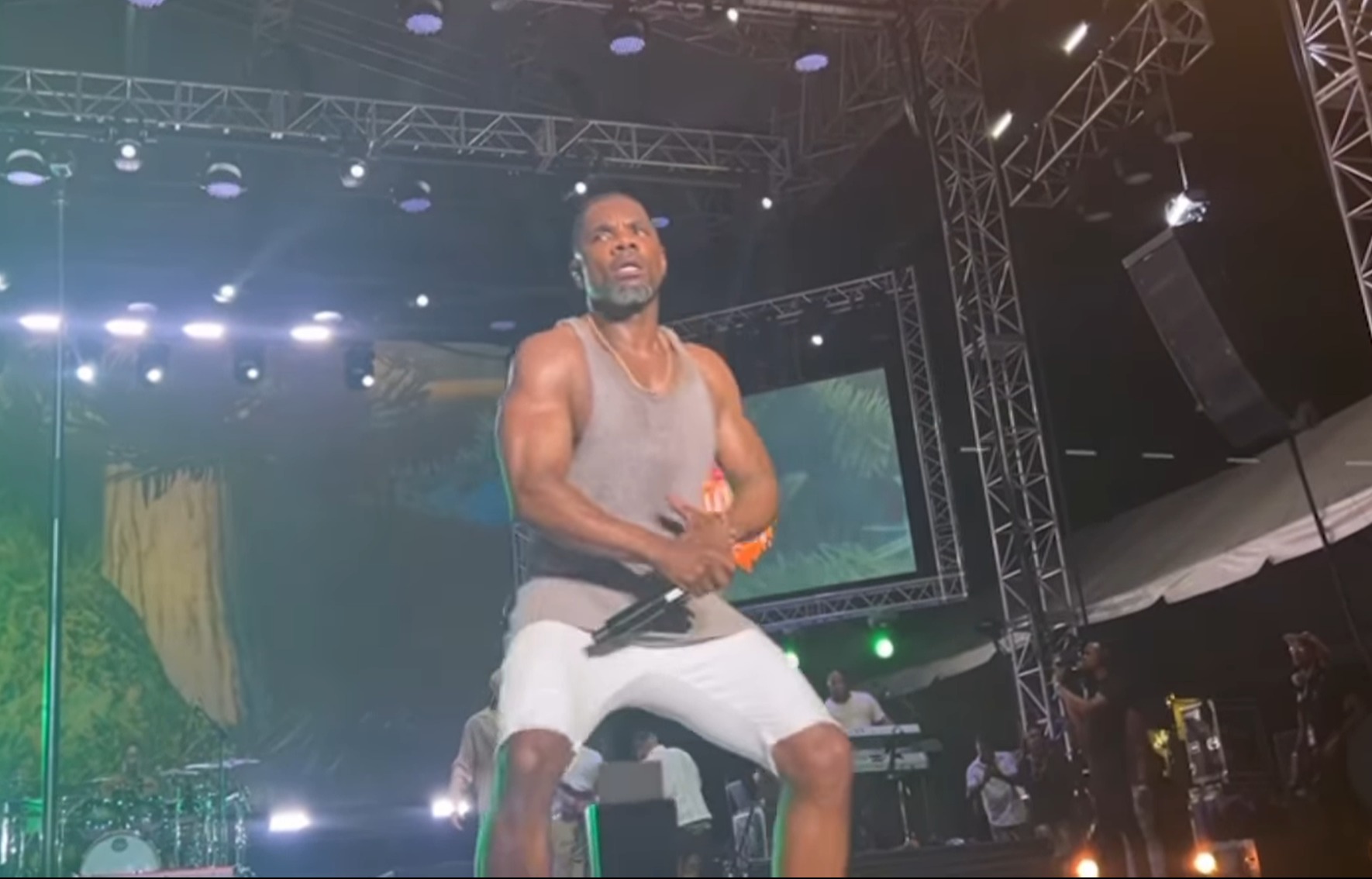 Kirk Franklin draws the ire of Christians because of his dress and performance at Jamaican gospel concerts